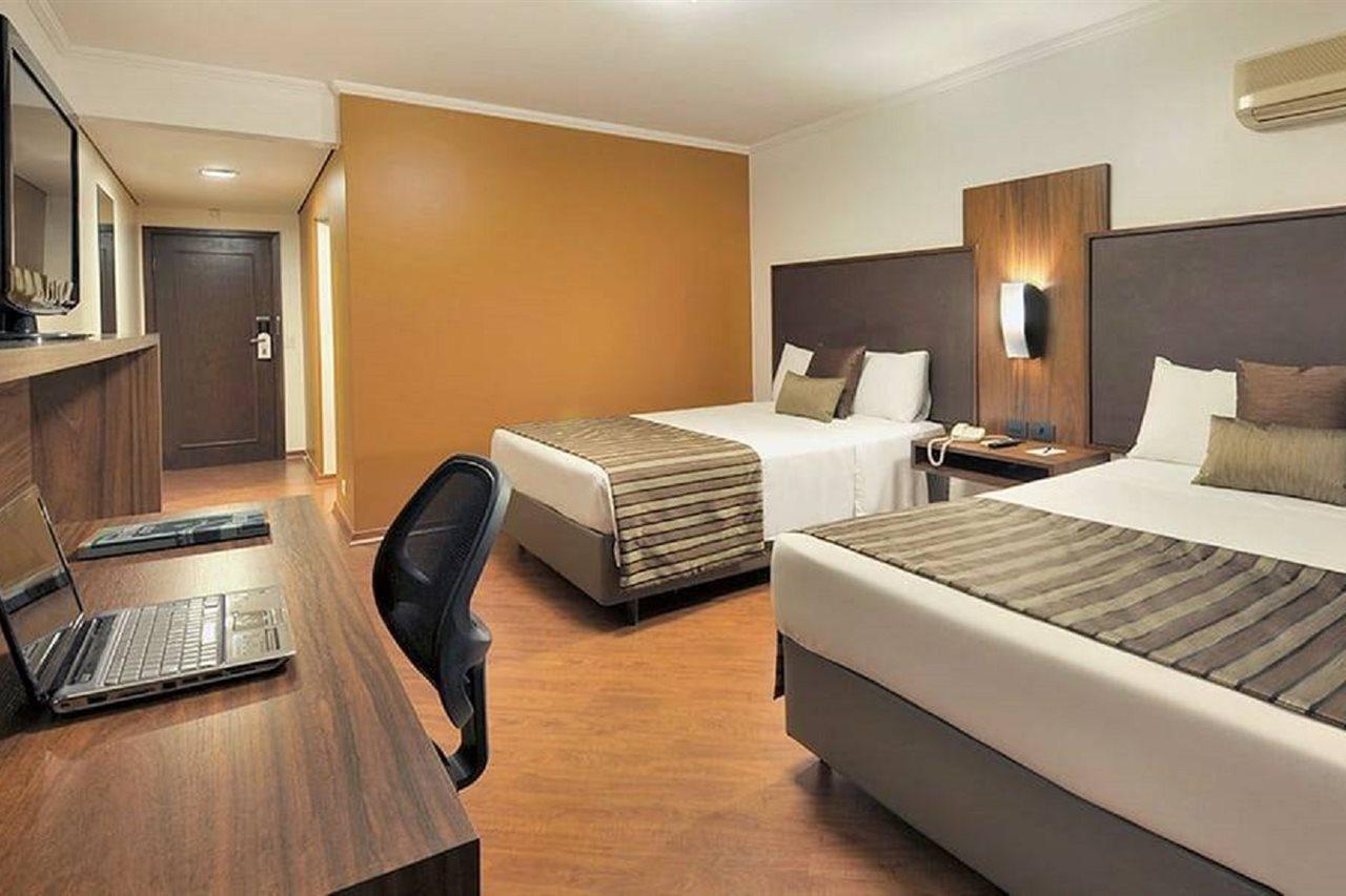 Hotel Deville Business Maringá Esterno foto