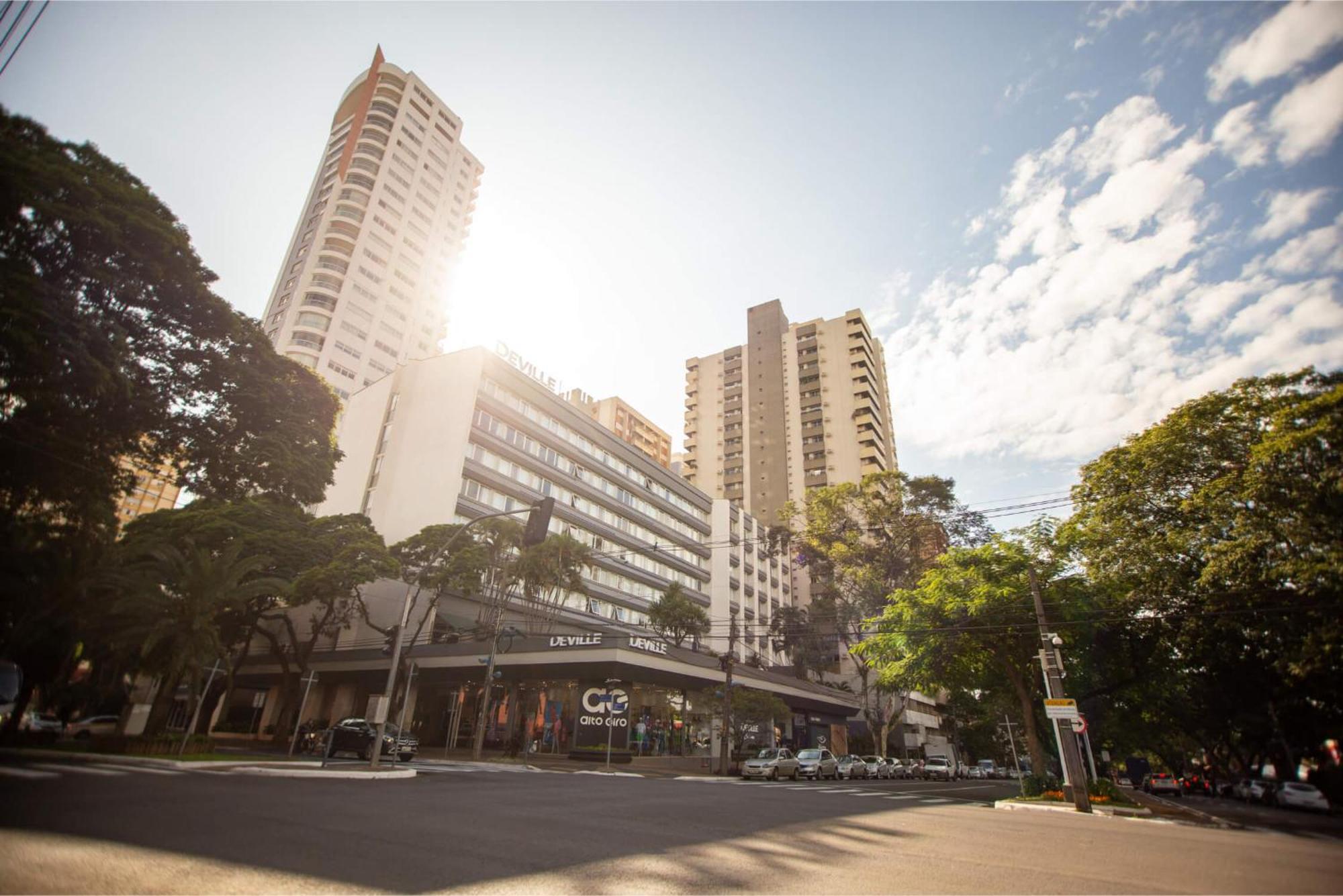 Hotel Deville Business Maringá Esterno foto